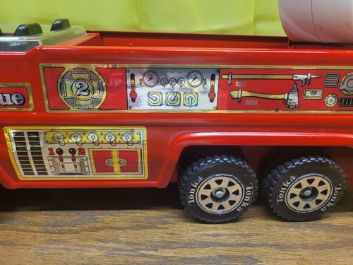 Vintage Tonka Fire Rescue Aerial Unit 2 Ladder Truck #13270 Excellent Working - Picture 14 of 24