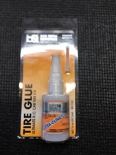 Bob Smith Industries 130, Tire glue