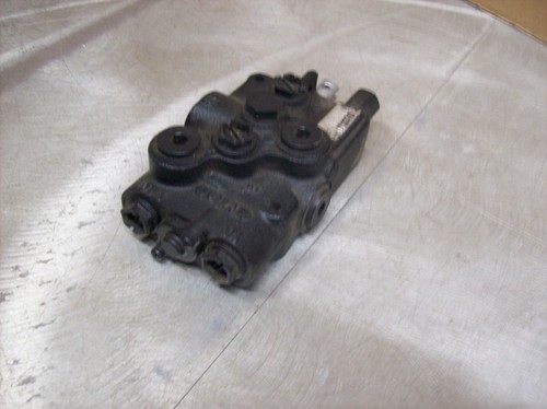 #11N) Sauer Danfoss Genuine Hydraulic Valve 486C5105 / 156B2212 - Picture 2 of 4