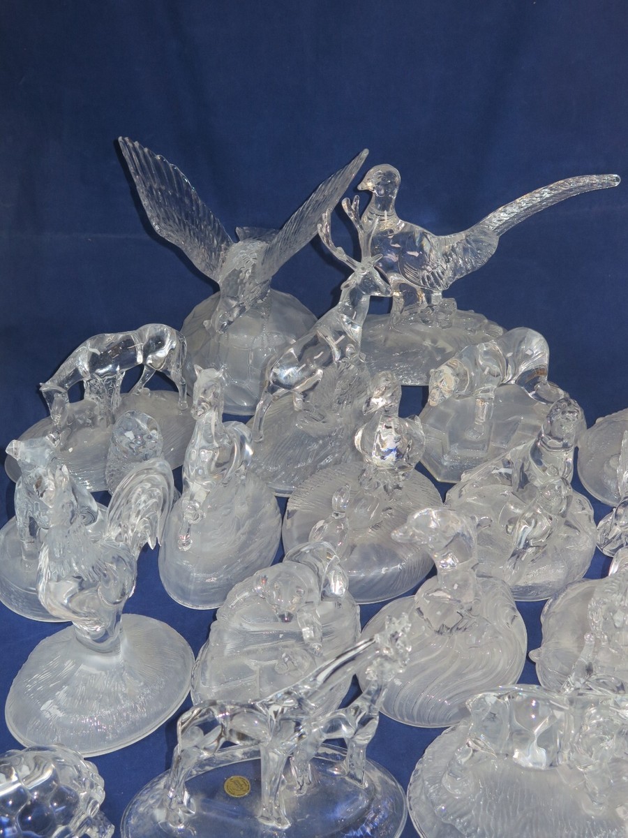 フランス CRISTAL D'ARQUES ヴィンテージ オブジェ 孔雀 置物 クリスタルガラス ペーパーウェイト 装飾 雑貨 クリスタル ダルク 93131 Cristal d' Arque Green & Orange Bear Shaped Teddy Bears Flowers