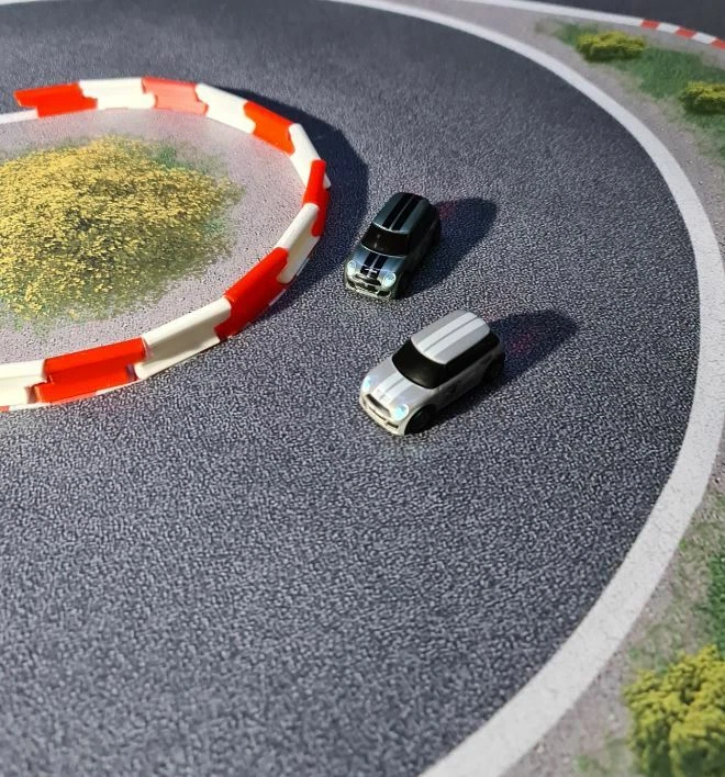 Streckenbegrenzung Leitblanke  für Turbo Racing 20er Set Weiss-Rot  1:76