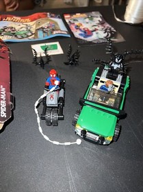 2013 LEGO 76004 Marvel Spider-Man Spider-Cycle Chase Retired. Complete.