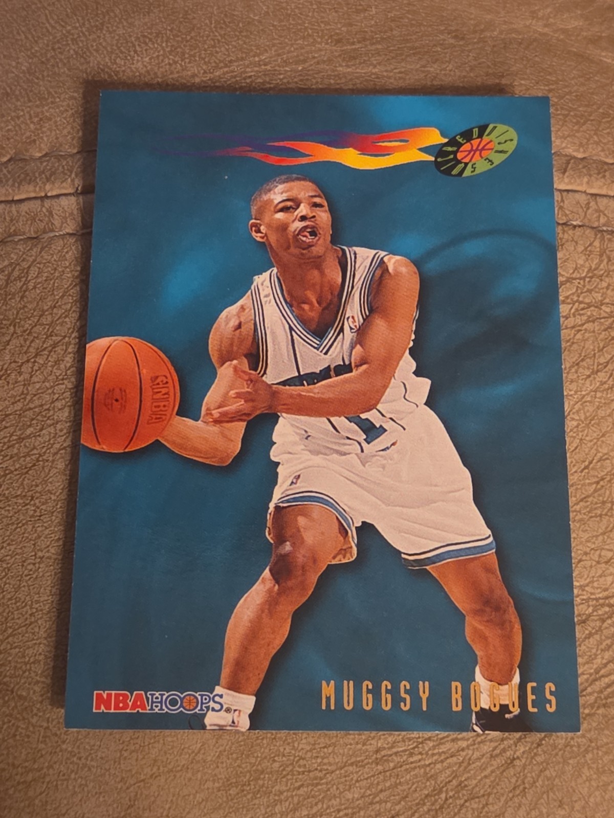1995-96 NBA Hoops Basketball Muggsy Bogues Wicked Dishes #389 Charlotte Hornets