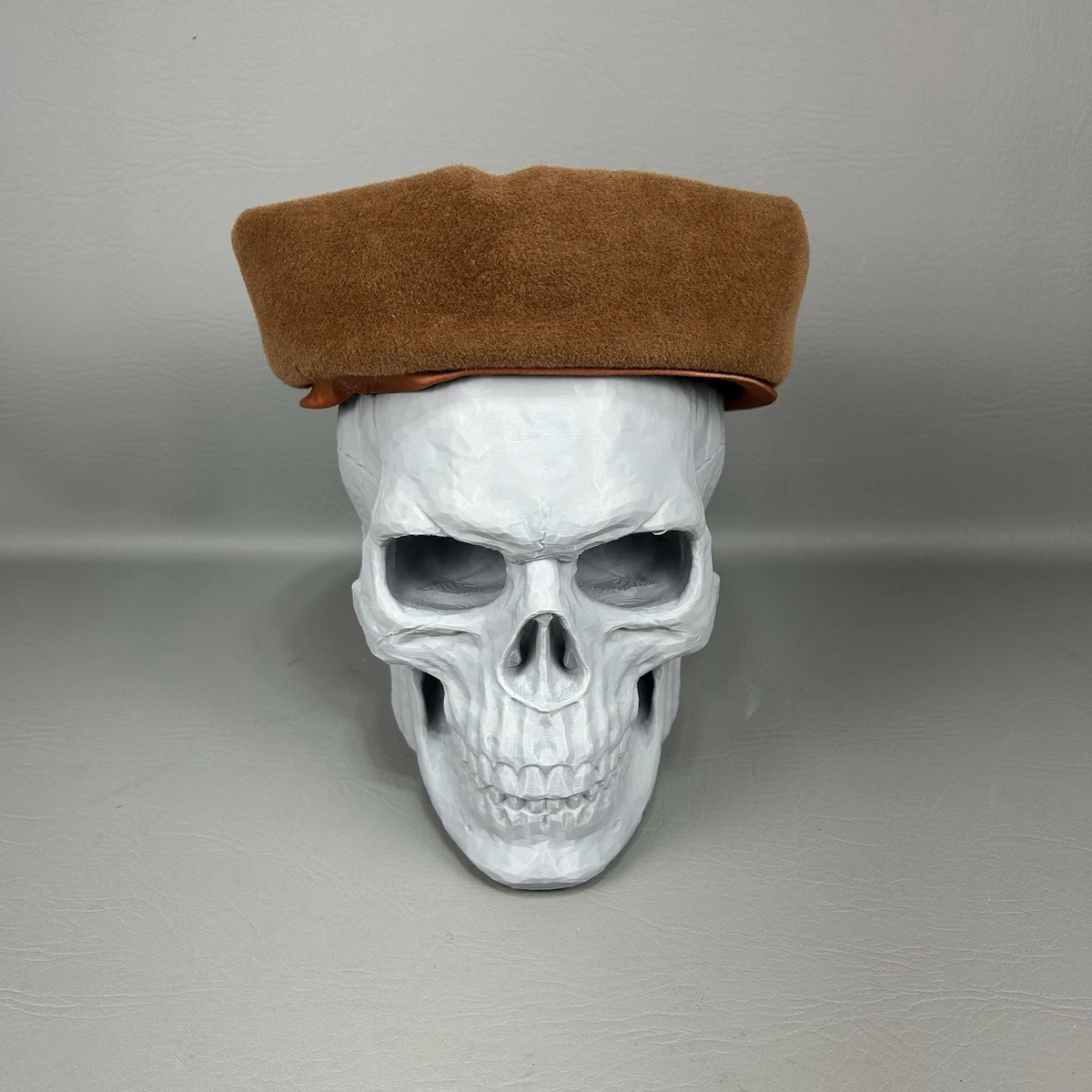 Vintage Canadian made warm brown genuine suede leather pill box style hat 22\