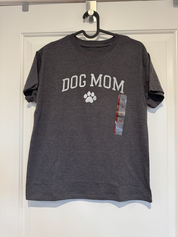 Modern Lux Dog Mom Gray T-shirt Women’s Size XS-NWT