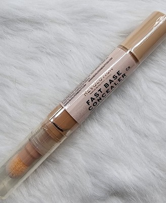 Revolution London Fast Base Concealer C5 Fair to Light Skin Tones New Sealed