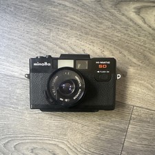 Minolta Hi-Matic SD 35mm Film Camera Black w/ Case and Strap  TESTED 