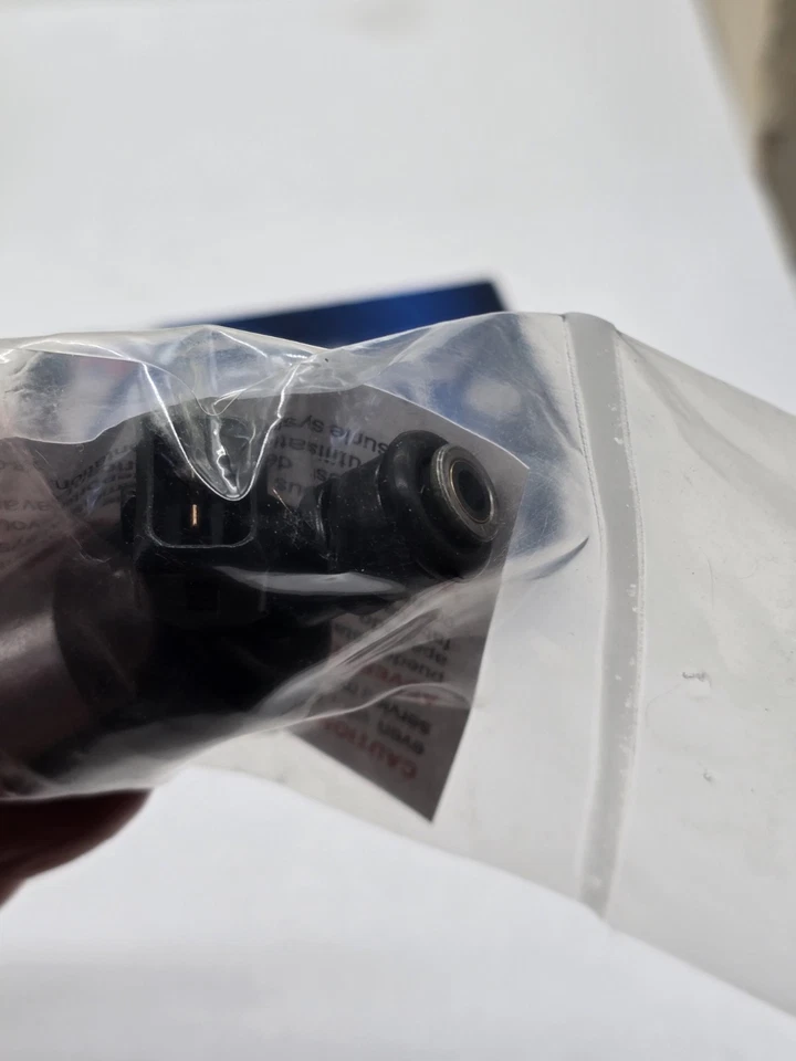 CARQUEST INYECCIÓN DE COMBUSTIBLE A2111253 - Inyector de combustible Foto 3 de 4