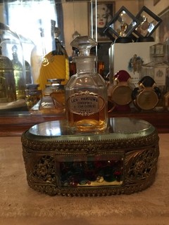FLACON DE PARFUM ANCIEN