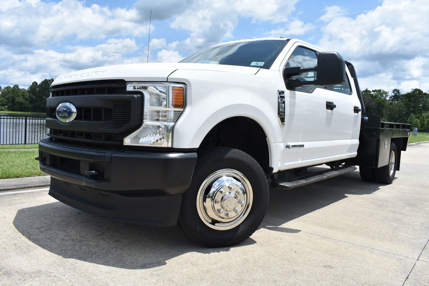 2021 Ford F-350 Super Duty XL thumbnail 11