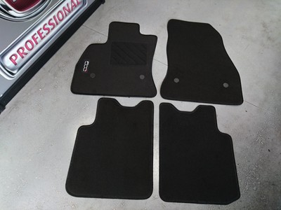 con 2 Ricami STUPENDI FIAT Tappeti Tappetini FORZA INTER Moquette da 1cm