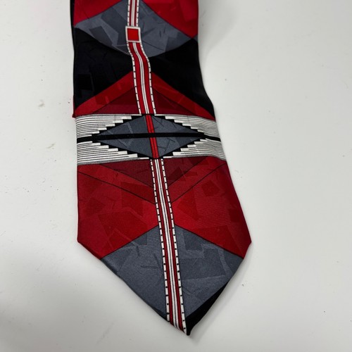 Pierre Balmain Paris Mens Neck Tie Red Black Gray White Bold Geometric 100% Silk - Picture 3 of 6