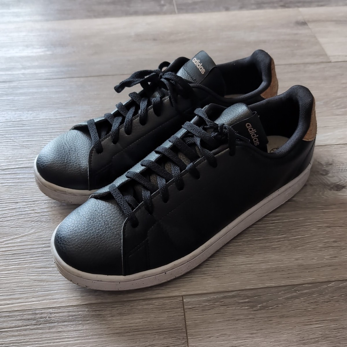 adidas Advantage Men display picture 1