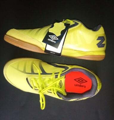Umbro Indoor Cleats sz 12 Leather