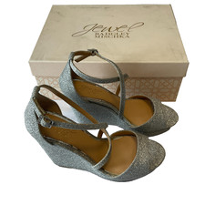 Jewel Badgley Mischka Averie Sandals Women Size 5.5 Silver Glitter Strappy Wedge