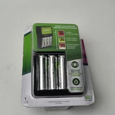 Energizer Rechargeable AA and AAA Battery Charger w/4 AA Batteries Included.
