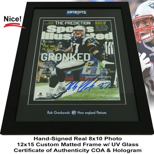 Rob Gronkowski New England Patriots Autographed 8x10 SI Photo Framed w/ COA