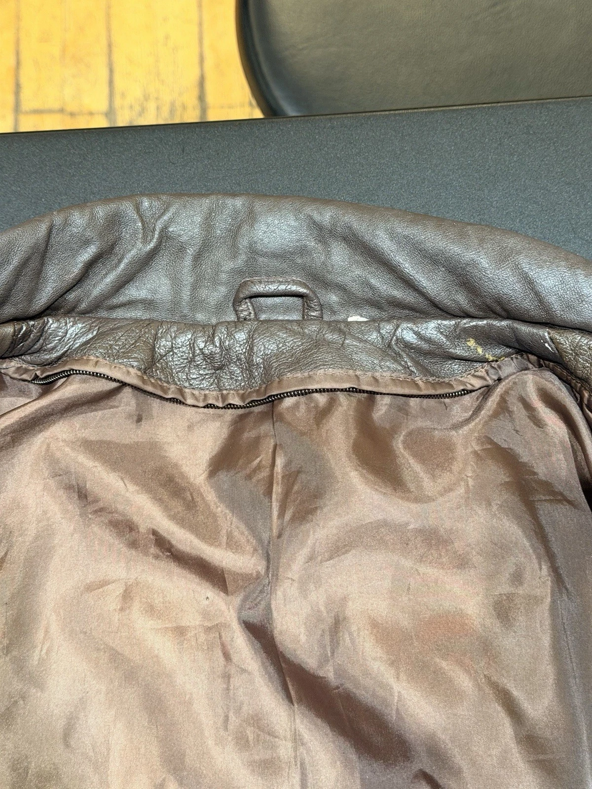 Men's Large Brown Real Leather Cinch Waist Field Jacket Zip and Button Front - product detail image 6