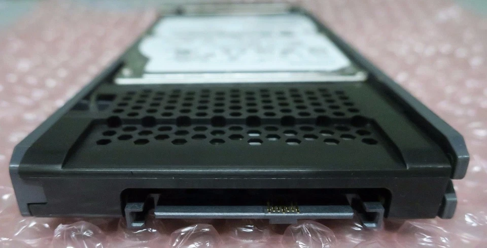 Netapp SP-422A-R5 600GB 10K 2.5" SAS for DS2246 SP-422A-R6 X90-422A-R6 - Image 3 of 4