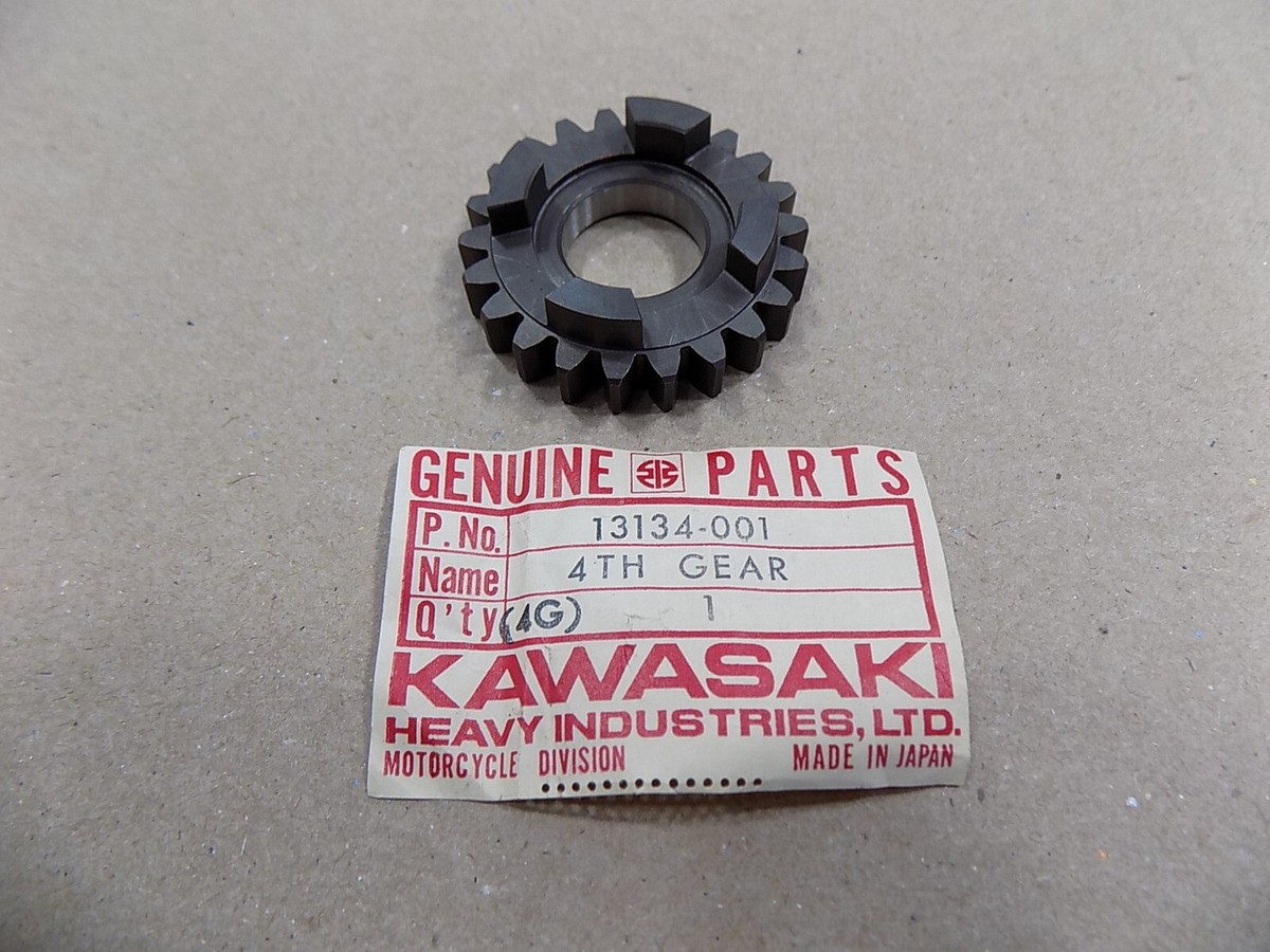 NEW OEM KAWASAKI FOURTH GEAR DRIVESHAFT / 13134-001 / G4 G5 | eBay