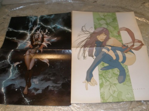 LARGE LOT OF 12 COMIC AND ANIMATED DOUBLE SIDED POSTERS - Picture 4 of 13