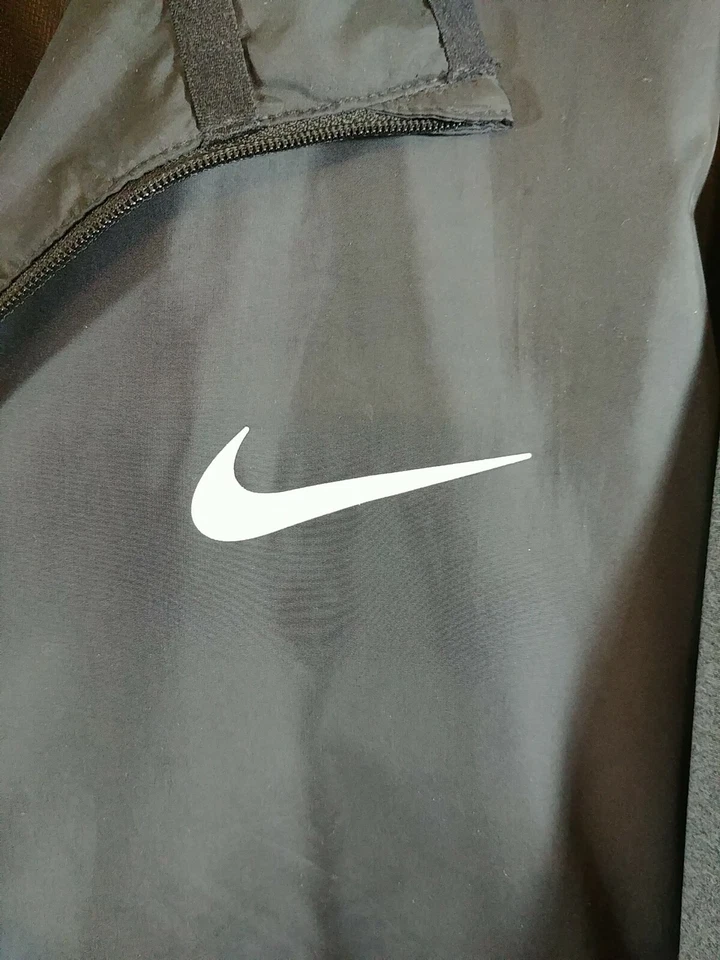  St. Louis Billikens Nike Golf Pullover, Size XL, Black ¼ Zip, Logos, #3033 - Image 4 of 4