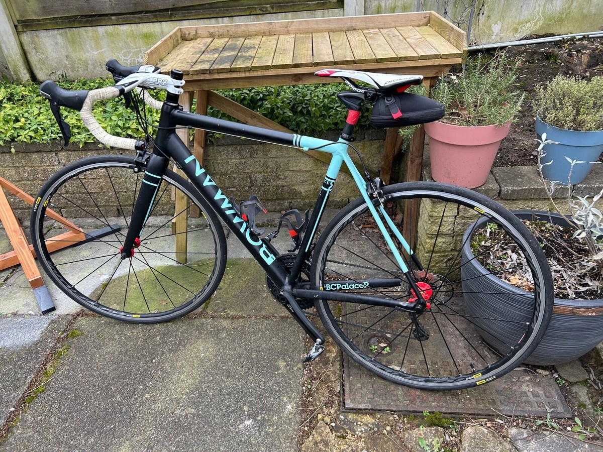 Fully equipped mens road bike Bowman frame, 105 GS, Mavic wheels