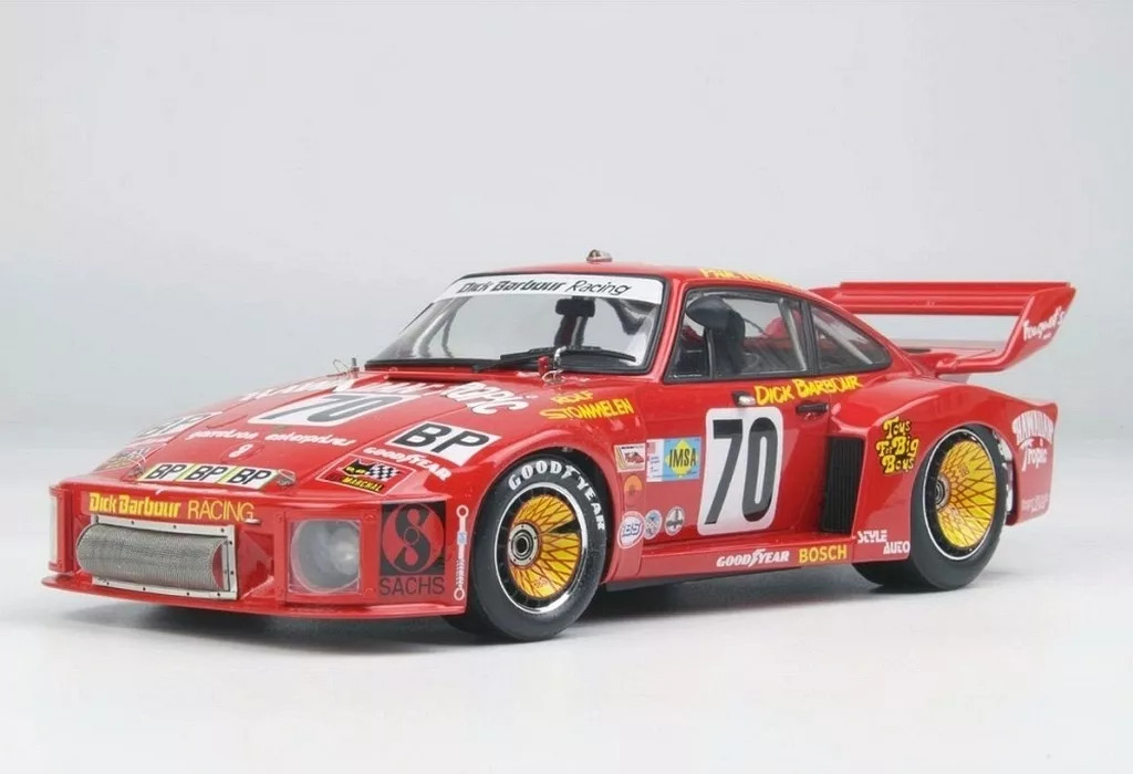 Poirsche Turbo Lettering Plastic Model 1/24 Porsche 935 Turbo 1979 Le Mans 24 Hours Class Winner ...