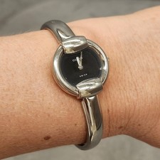 Gucci Dress Watch Women's 1400L Silver Tone Black Slim Cuff Logo Swiss Made