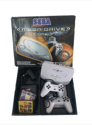 Sega mega drive good condition,  full kit, box, manual with fancy games