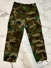 M81 Woodland Camouflage Tactical Pants Size Medium Regular
