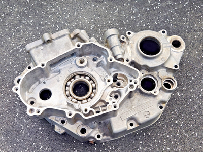 06 / 08 KAWASAKI KX450F OEM LEFT SIDE CRANKCASE CRANK CASE KX450
