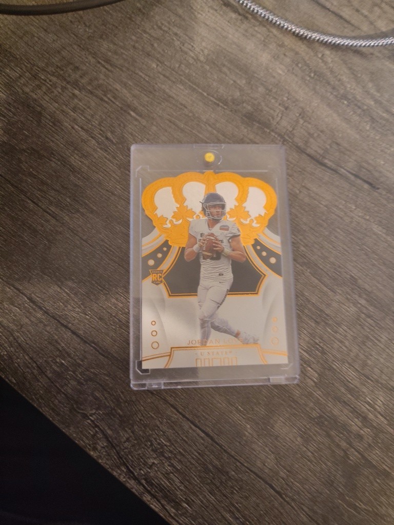 2020 Panini Chronicles Crown Royale Rookie #28 Jordan Love Utah State