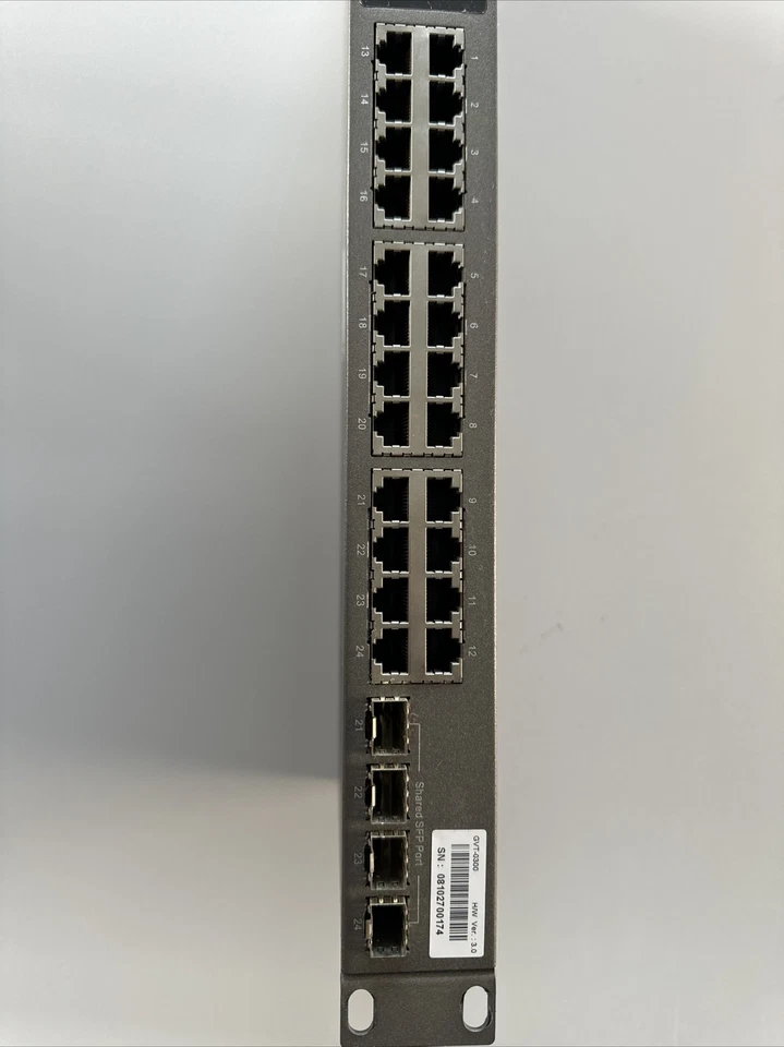 Level One GSW-2476 24-Port Gigabit w/4-Port SFP Smart Switch - Bild 3 von 4