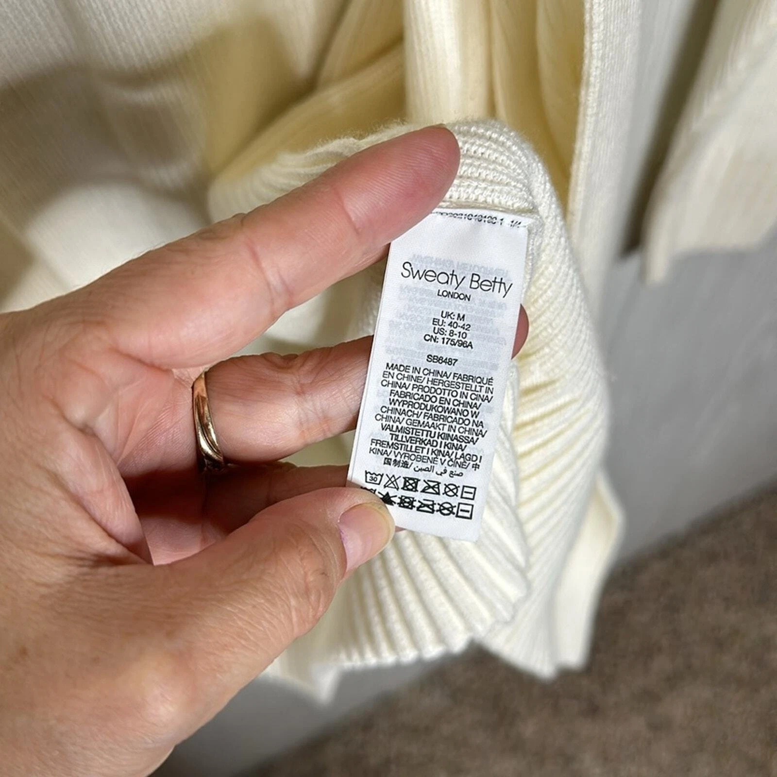 sweaty-betty cream open long 