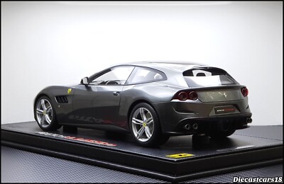 ミニカー Ferrari GTC4 Lusso PK 1/64 Scale Ferrari GTC4 Lusso White Diecast Car Model Toy