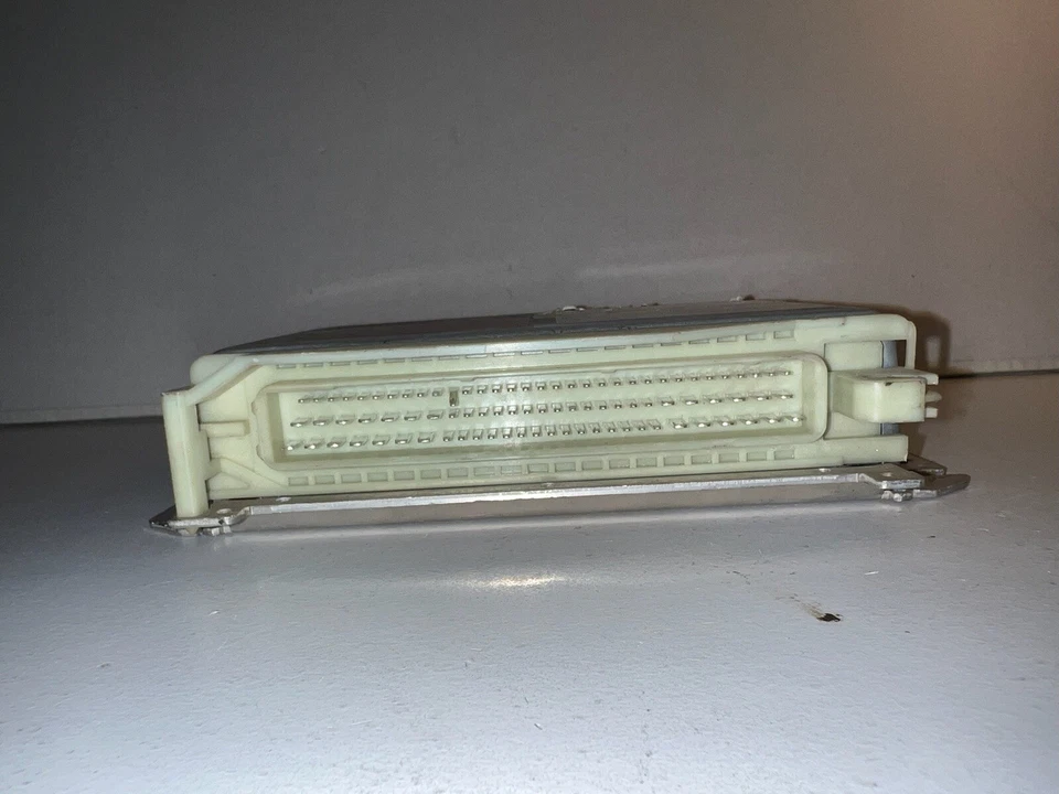 00 01 KIA SEPHIA SPECTRA ECM #261206342/M261206342 K2BWC Foto 2 de 2