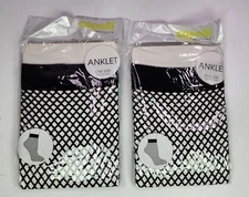 NWT Women’s CAPELLI New York Anklet Fishnet Socks Fits One Size Black 2 Pairs