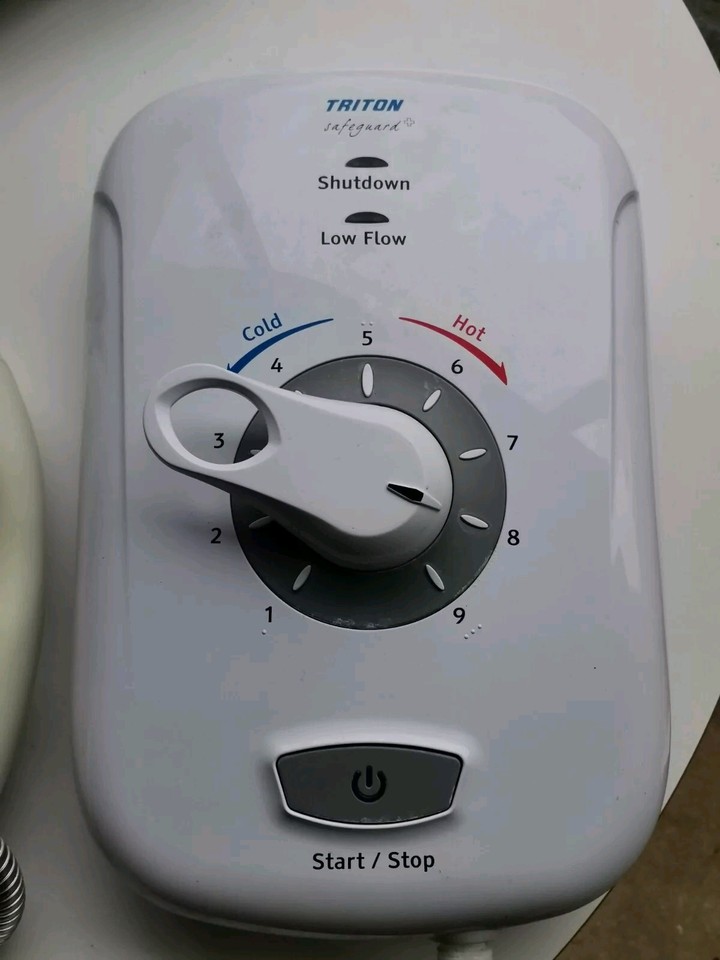 Triton Safeguard Plus electric shower 8.5 kw eBay