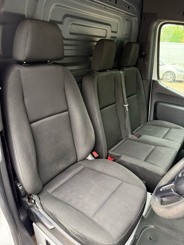 Mercedes-Benz Sprinter - Picture 5 of 8