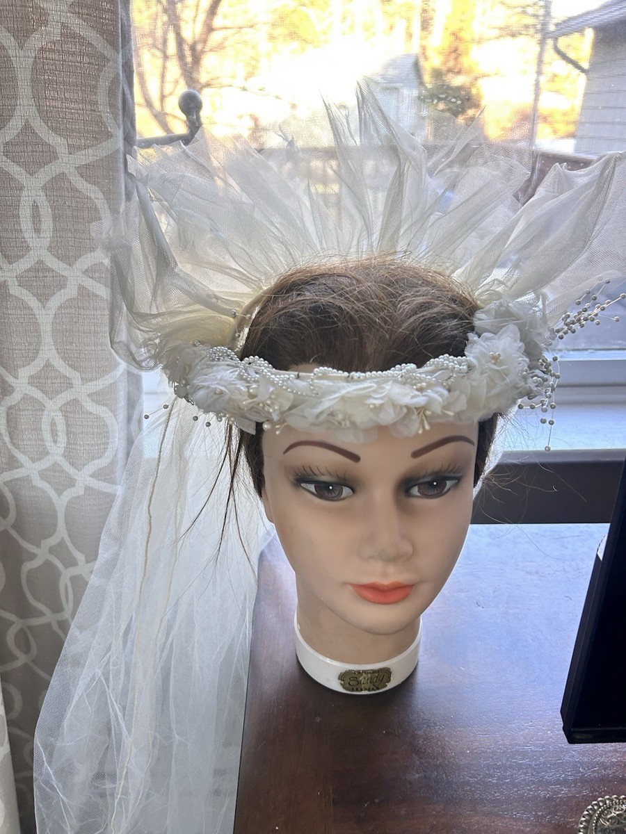 Vintage Wedding/Bridal Beaded Floral Headpiece Veil Hat White Ivory Formal Ivory Vintage Bridal Headpiece - Etsy main image 3