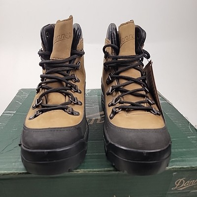 Danner Combat Hiker 43513X Boots Mens 12 R Tan Leather Gore-Tex Vibram USA Made Danner Combat Hiker ? • • • Military issued Danner Combat  main image 4