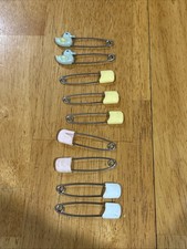 Vintage Diaper Pins 9 Ducks, Pastels 1960s