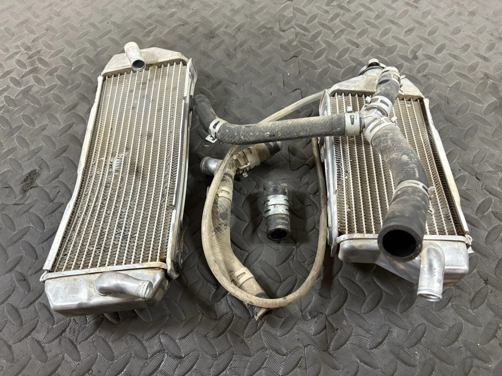 2018 16-22 KAWASAKI KX450F OEM LEFT RIGHT RADIATOR RADIATORS COOLERS HOSES
