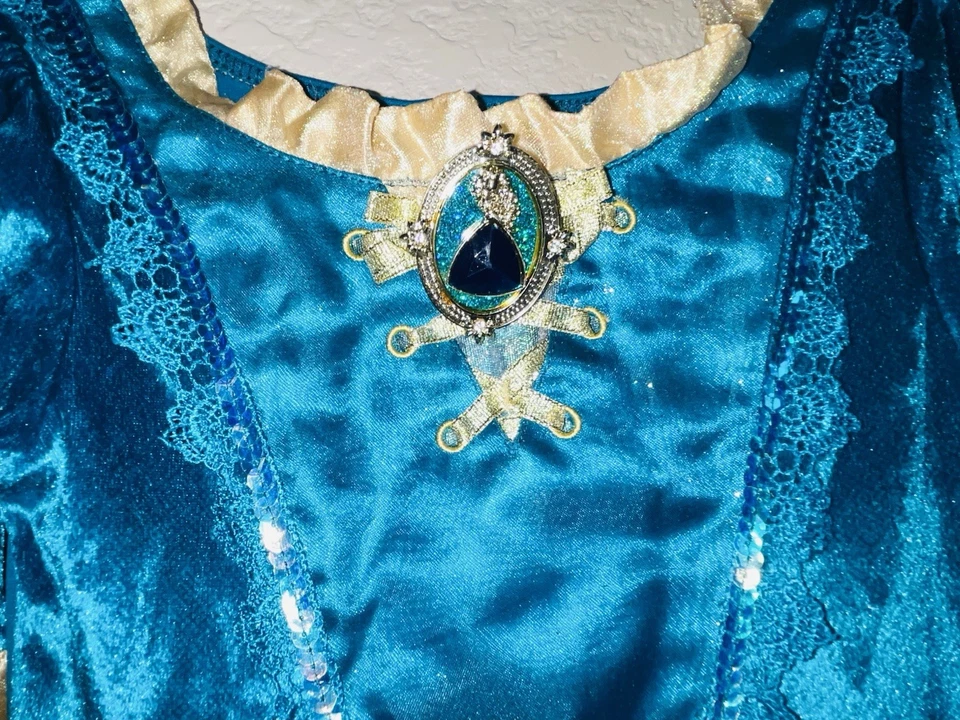 Disney Store Niñas BRAVE PRINCESS MERIDA Brillante Disfraz Vestido Vestido Talla 5/6 Foto 2 de 4