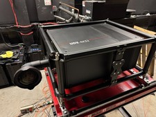 Barco Udx-4k32 4k 3-chip Dlp Laser Projector 31k Lumens Frame Case 5k Hour Barco Udx-4k32 4k 3-chip Dlp Laser Projector 31k Lumens Frame Case 5k Hour