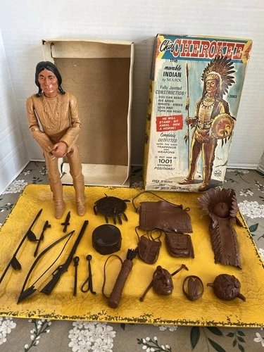 Chief Cherokee The movable Indian by Marx w/box and many accessories #2063