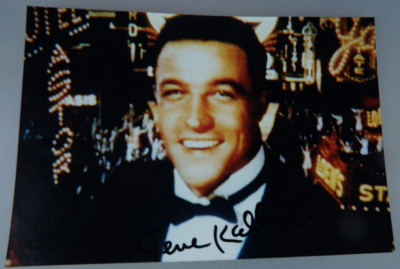 Handschriftliches Autogramm US Schauspieler und Tänzer Gene Kelly 1995 (109502)