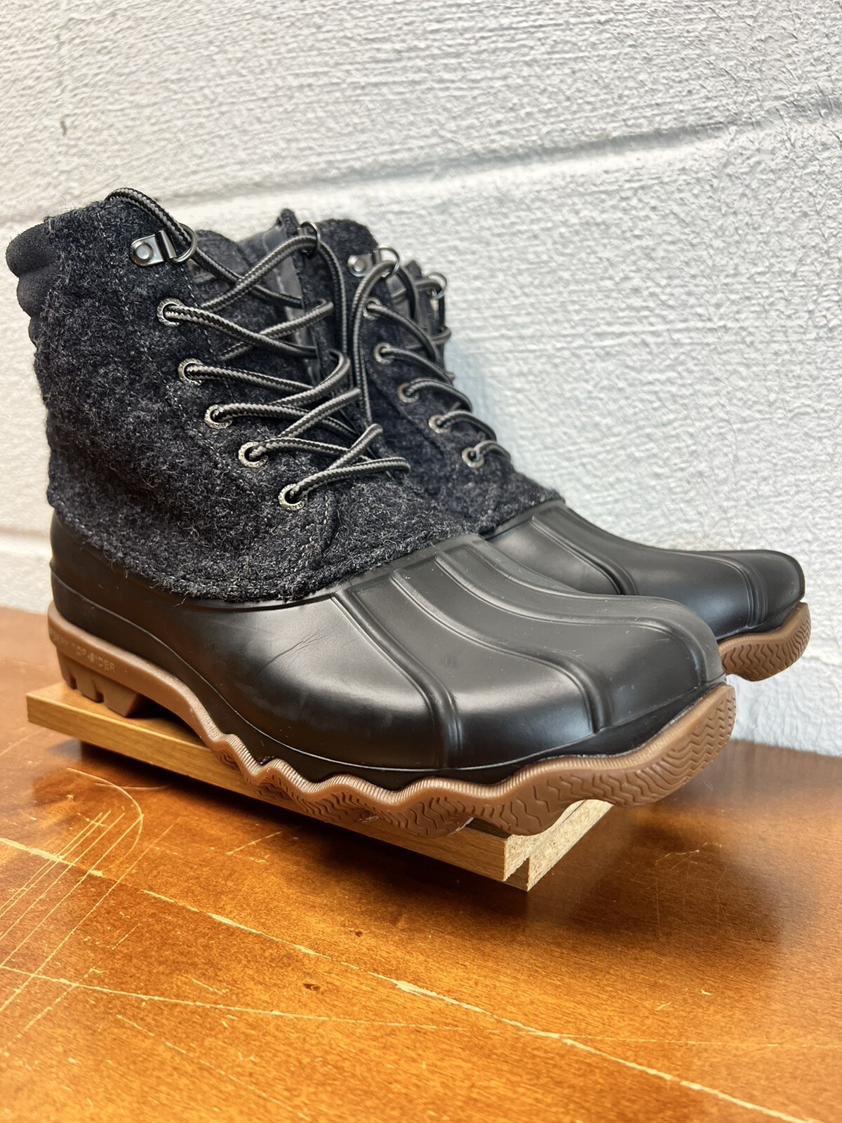 Sperry Avenue Duck Boots Mens 9 Gray 