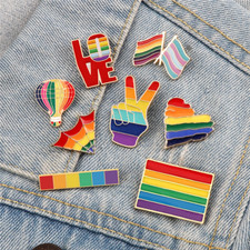 LGBTQ  Rainbow Heart Flag Brooch Gay Lesbian Pride Enamel Pins Love and Peace S